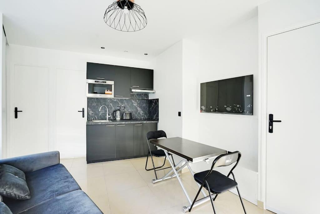 Appartement Magnifique 3 Pieces Paris 18Eme Extérieur photo